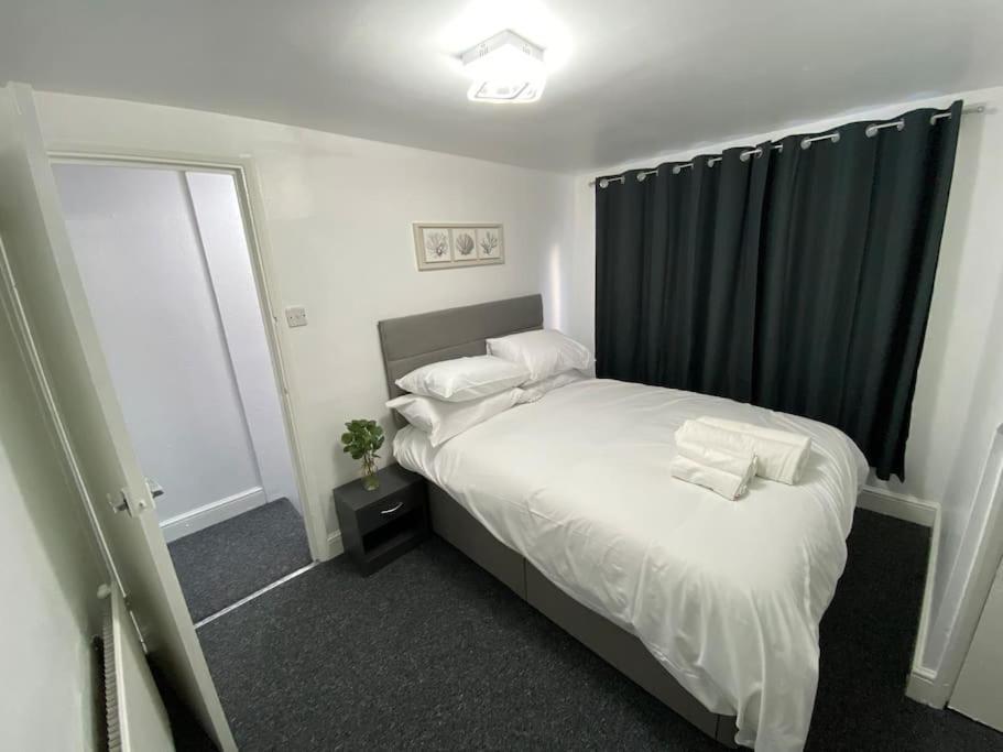 2 Bedroom Flat In London Exterior photo